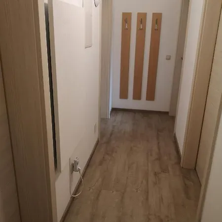 Intersport Apartamento